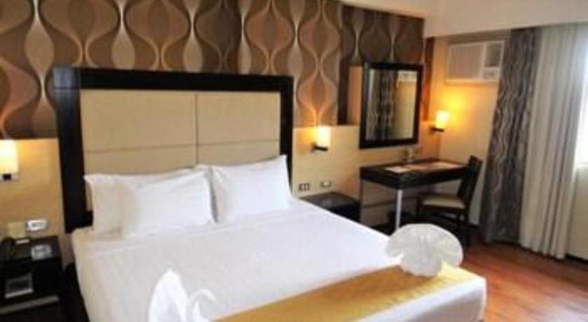 Mallberry Suites Business Hotel Cagayan de Oro Kültér fotó