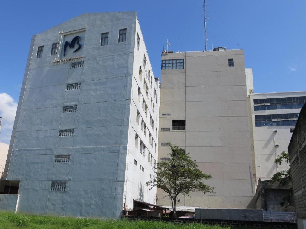 Mallberry Suites Business Hotel Cagayan de Oro Kültér fotó